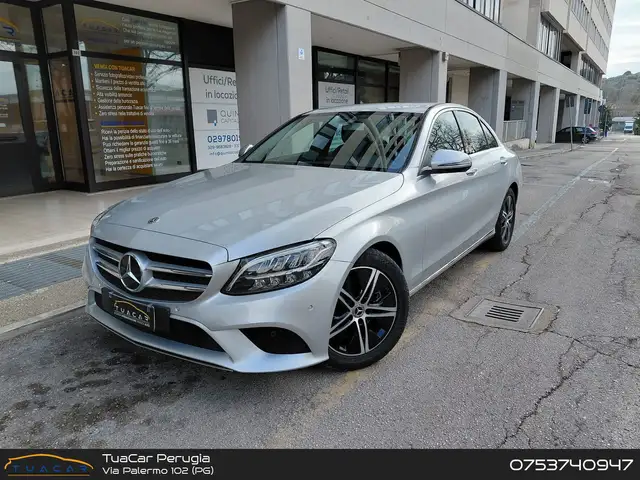 Mercedes-Benz C 200 Sport Plus  C 200 d
