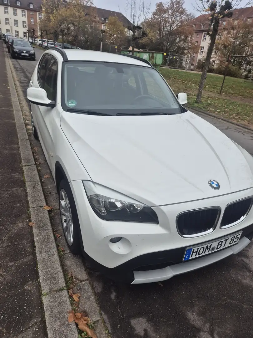 BMW X1 xDrive18d - 1