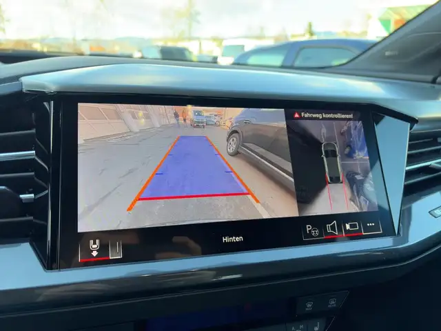 Audi Q4 e-tron Audi Q4 Sportback 45 e-tron quattro Ansicht 16