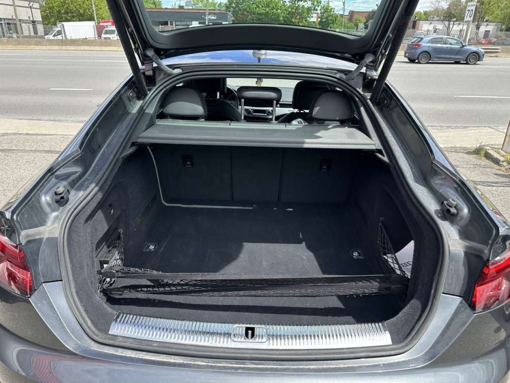 2019 Audi A5 Progressiv 45 TFSI quattro thumb 6