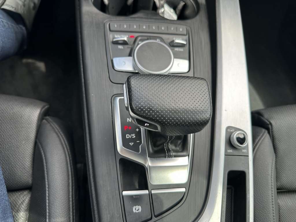 2019 Audi A5 Progressiv 45 TFSI quattro thumb 19