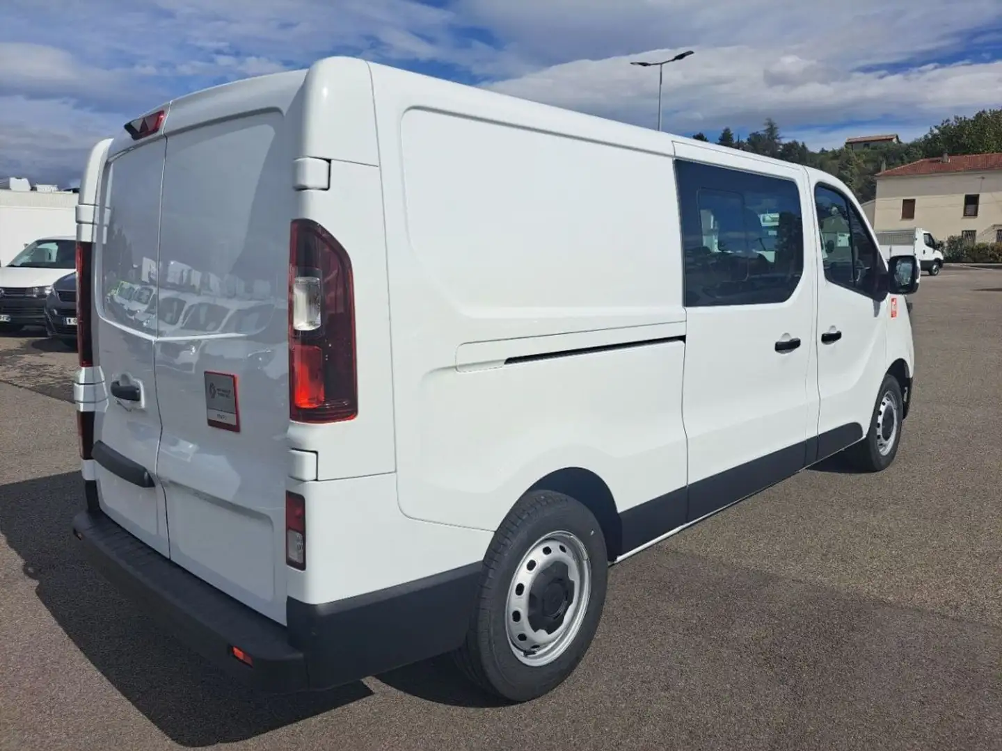 Renault Trafic CABINE APPROFONDIE 6PL L2H1 3T BLUE DCI 150 GSR2 R Blanc - 2