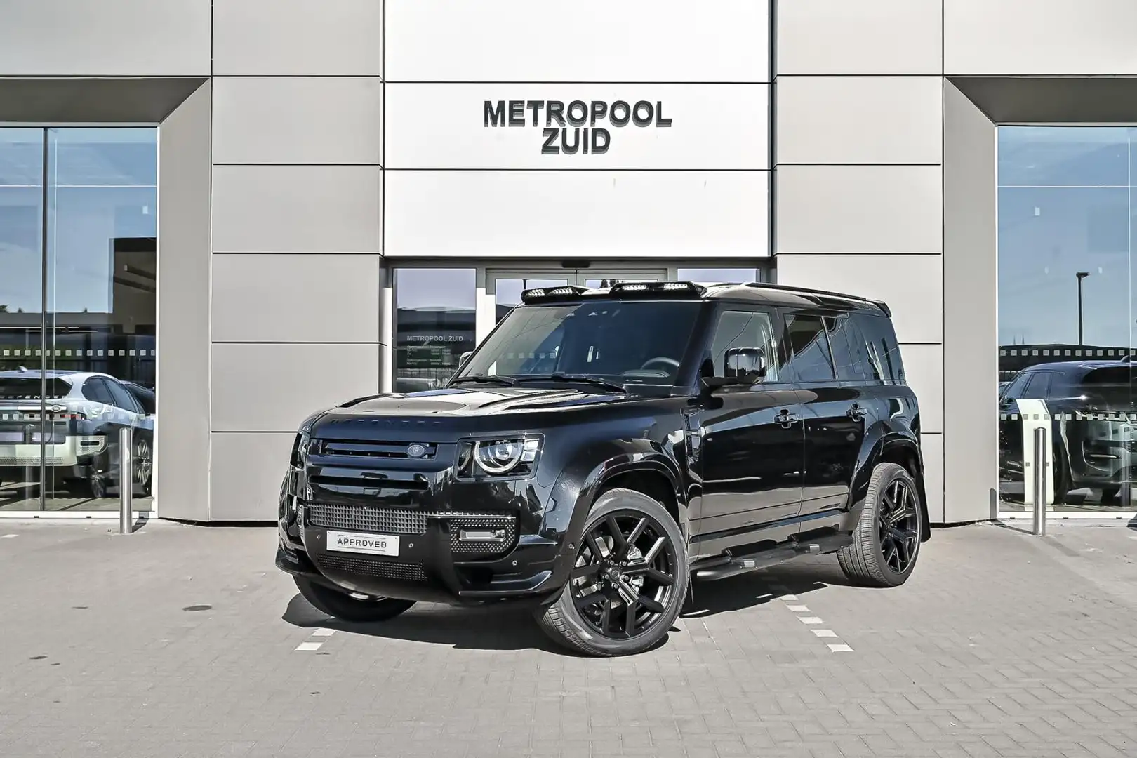 Land Rover Defender 110 D250 URBAN Negro - 1