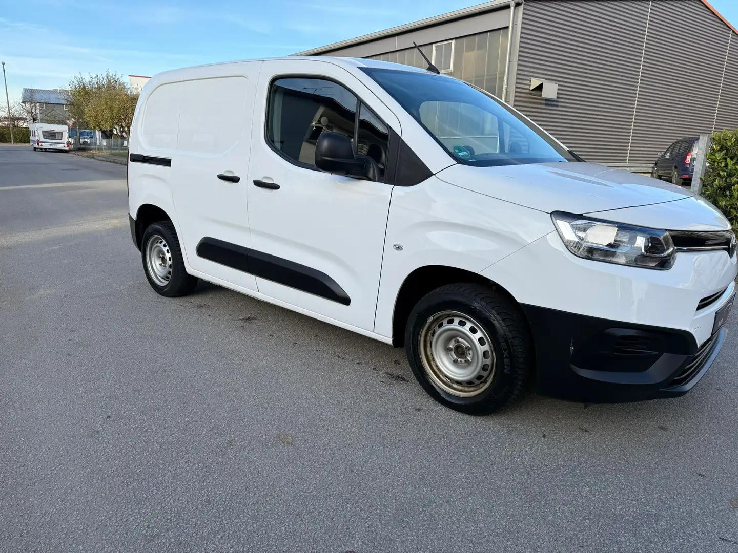 Toyota Proace 1,5-l-D-4D L1 - 1