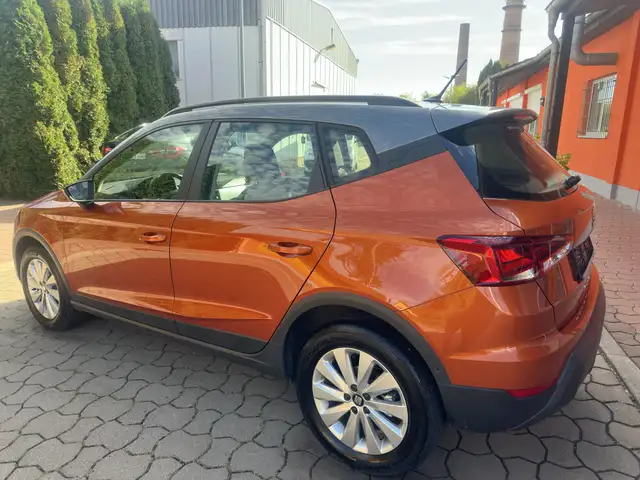 Seat Arona view 6