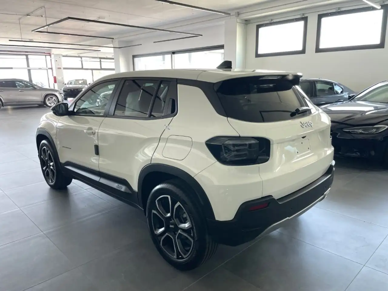Jeep Avenger 2026 — фото 12