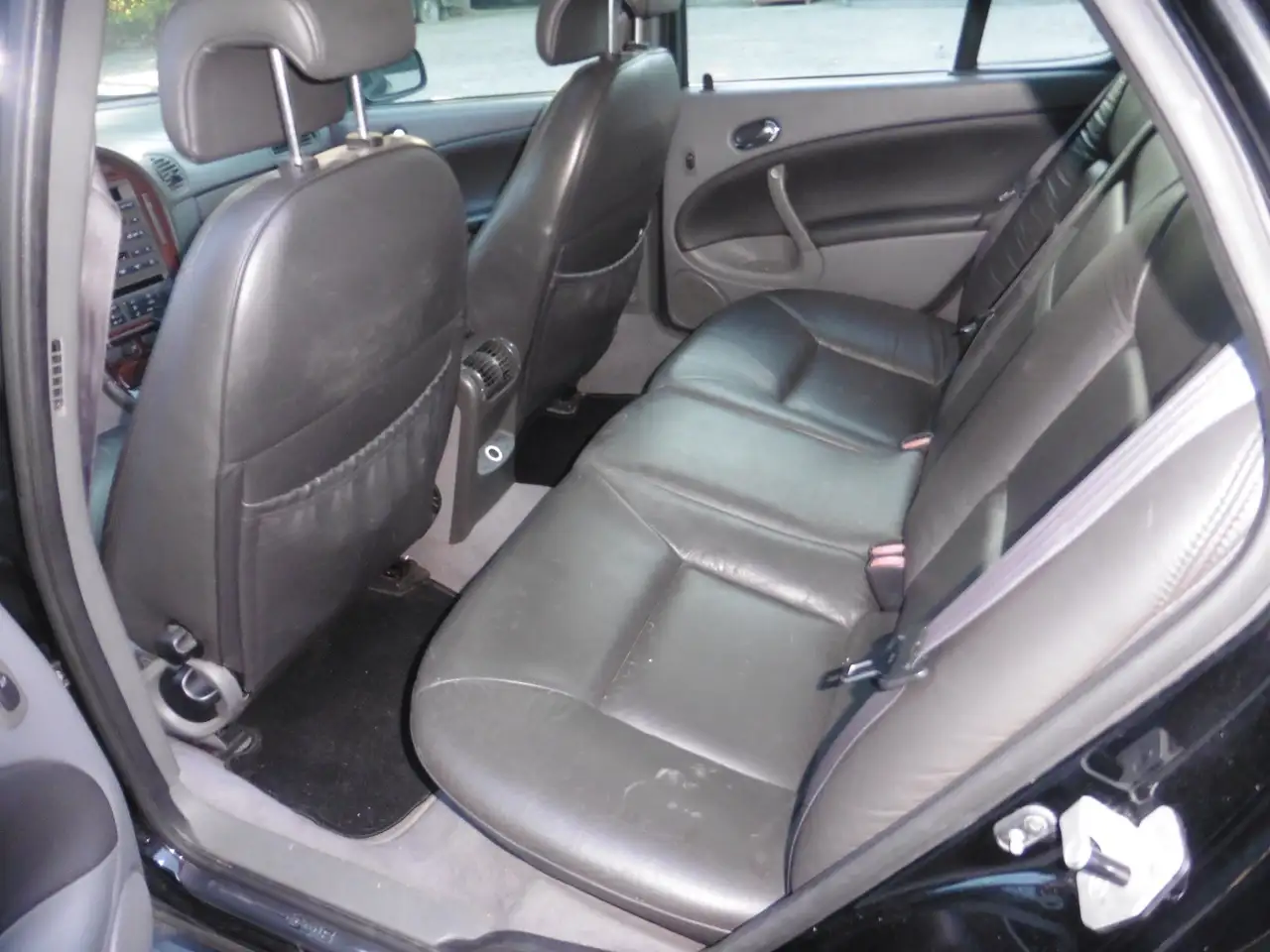Saab 9-5 2.0t SE, foto 6
