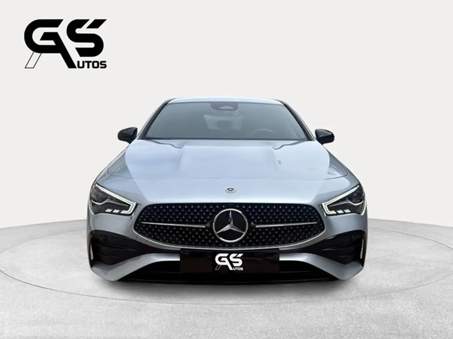 Mercedes-Benz CLA 200 200d Gris - 2