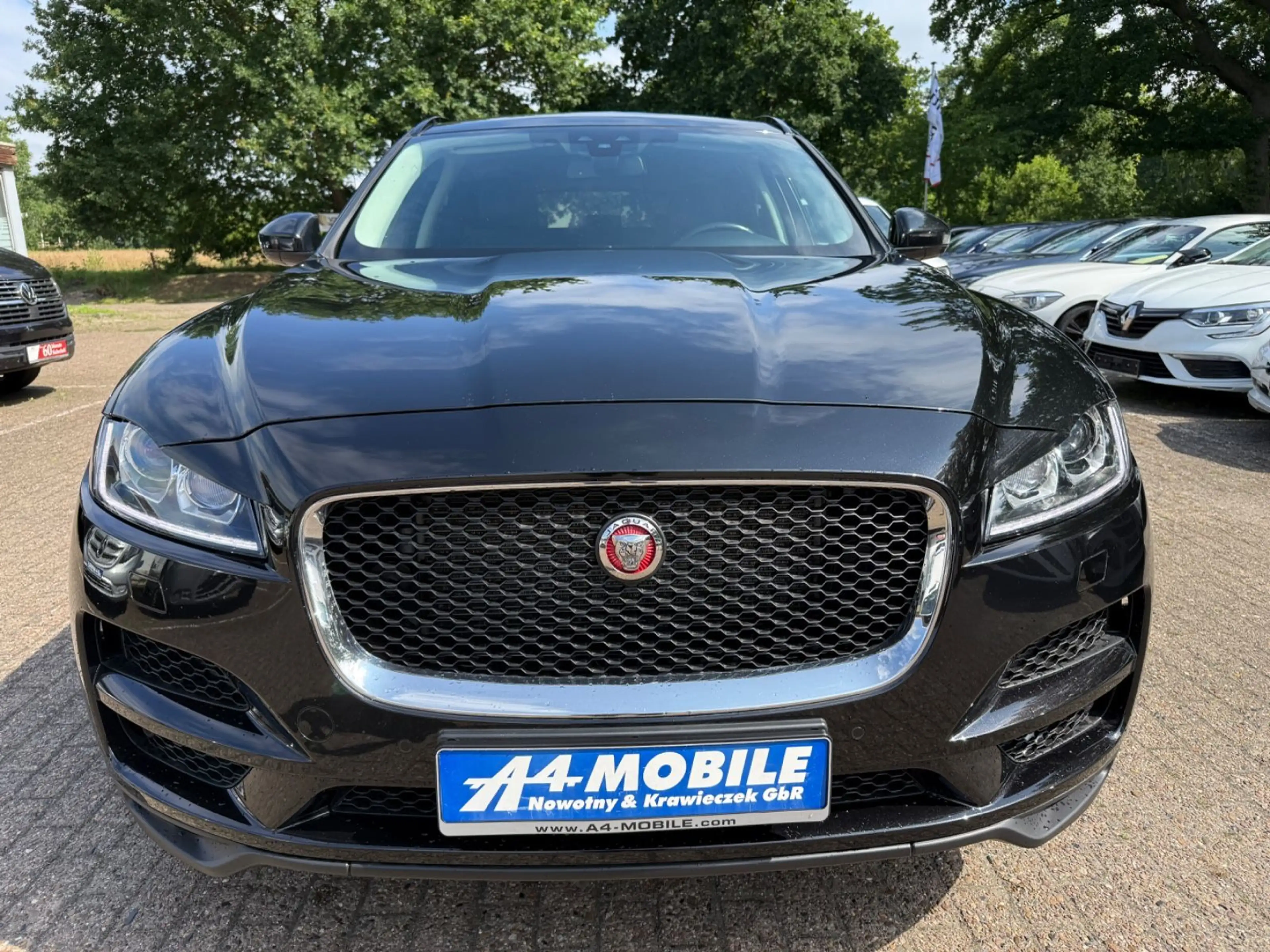 Jaguar F-Pace F-PACE Prestige AWD 30d Bi-Xenon AHK ATM — photo 3