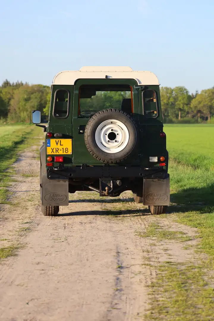 Land Rover Defender 2.5 Tdi 90" Top Groen - 2
