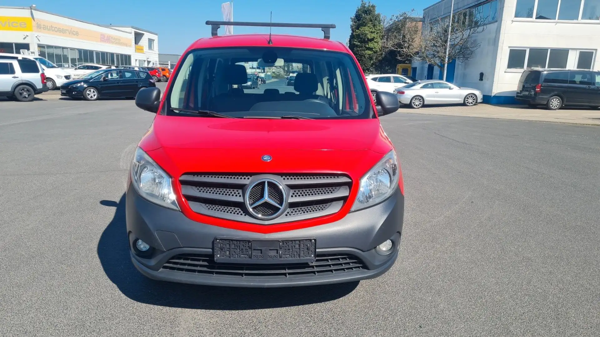Mercedes-Benz Citan Kombi 109 CDI lang, viele Teile Neu Rot - 2