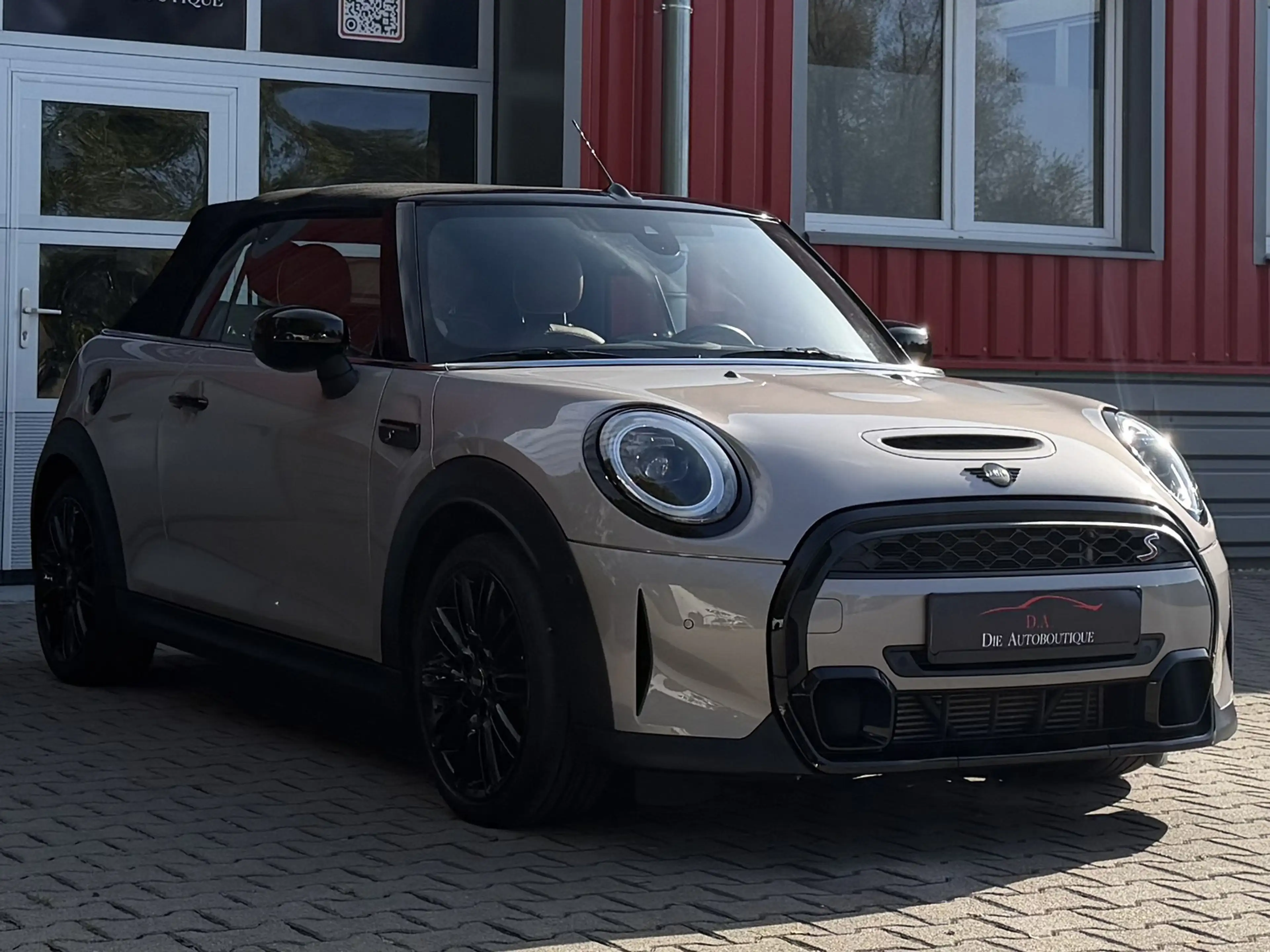 MINI Cooper S Cabrio Classic Trim"1.Hand"Mwst."H&K"Ambi"Cam"S — photo 5