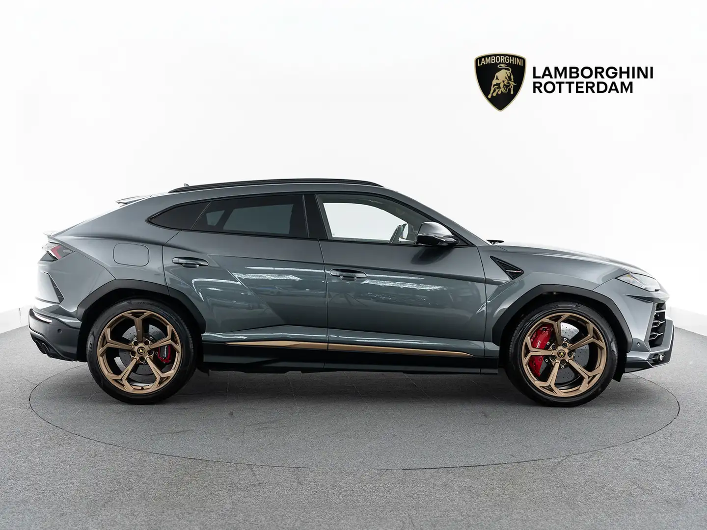 Lamborghini Urus Carbon I B&O Grijs - 2