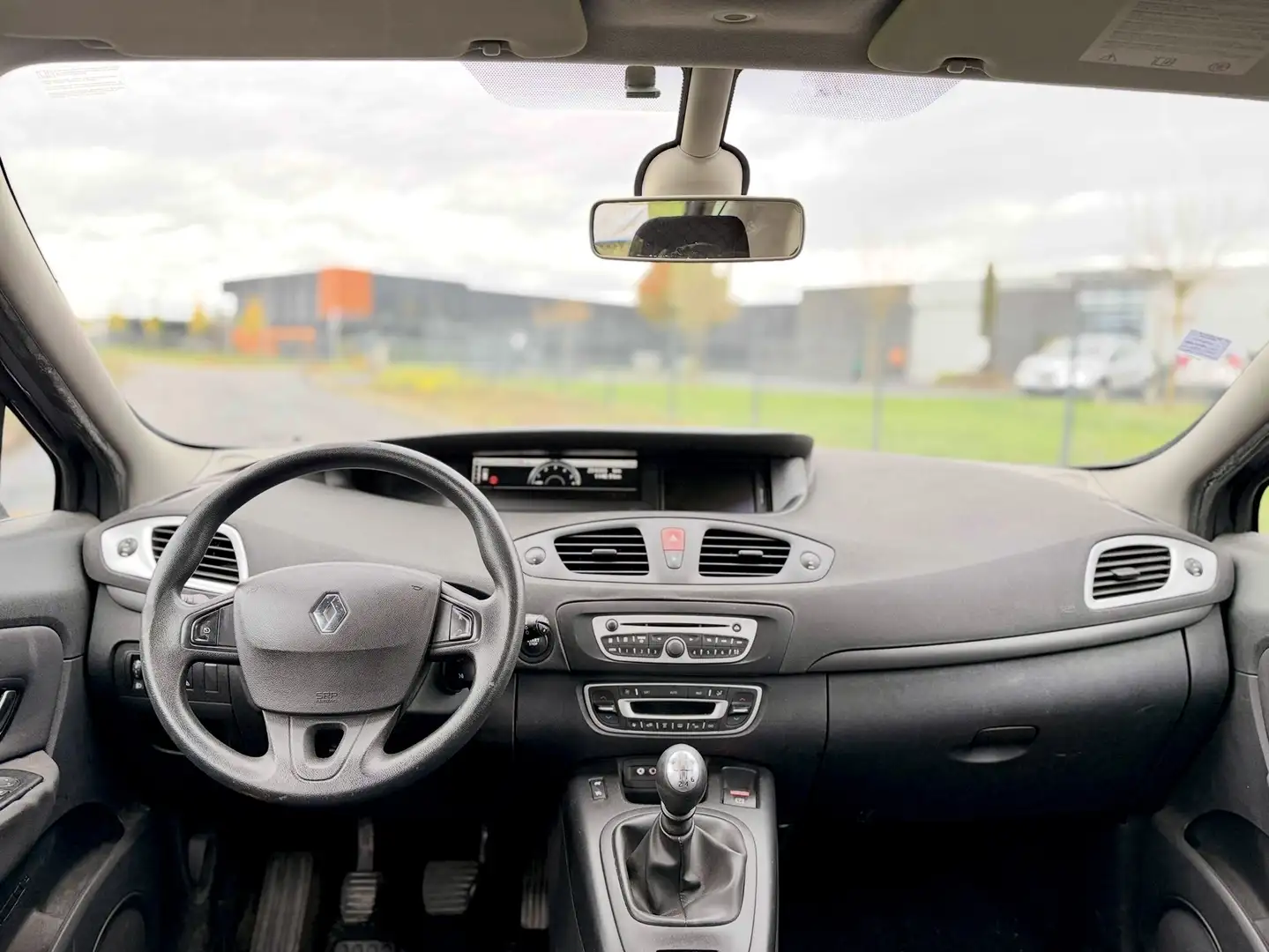 Renault Scenic III dCi 105 eco2 Authentique - 2