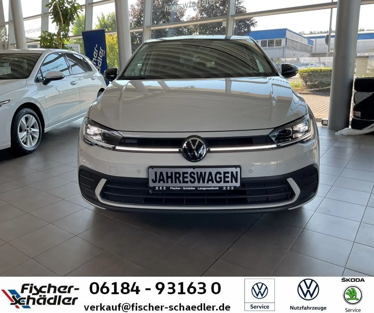 Volkswagen Polo MOVE MOVE 1.0TSI*IQLight*Navi*Ansch.Gar.*Pa Grijs - 2