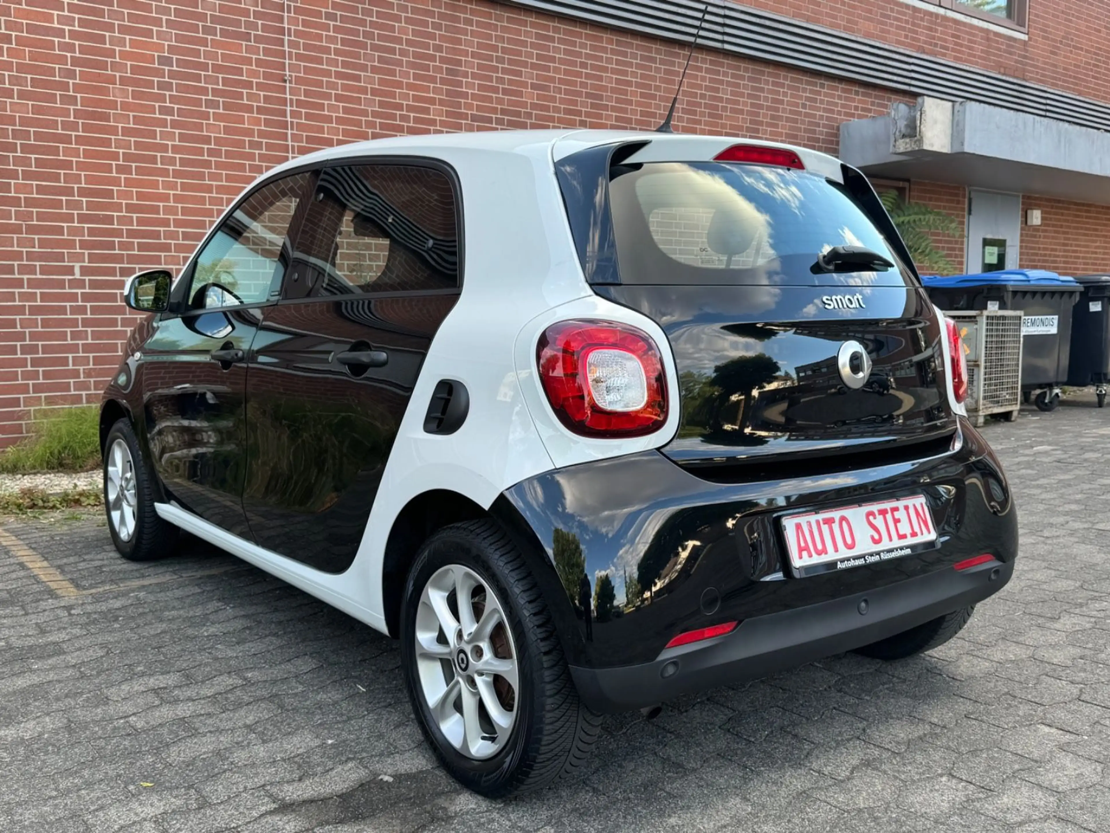 smart forFour *LED*PDC*KLIMAUTOM*TEMPO*AUDIOSYSTEM* — photo 7