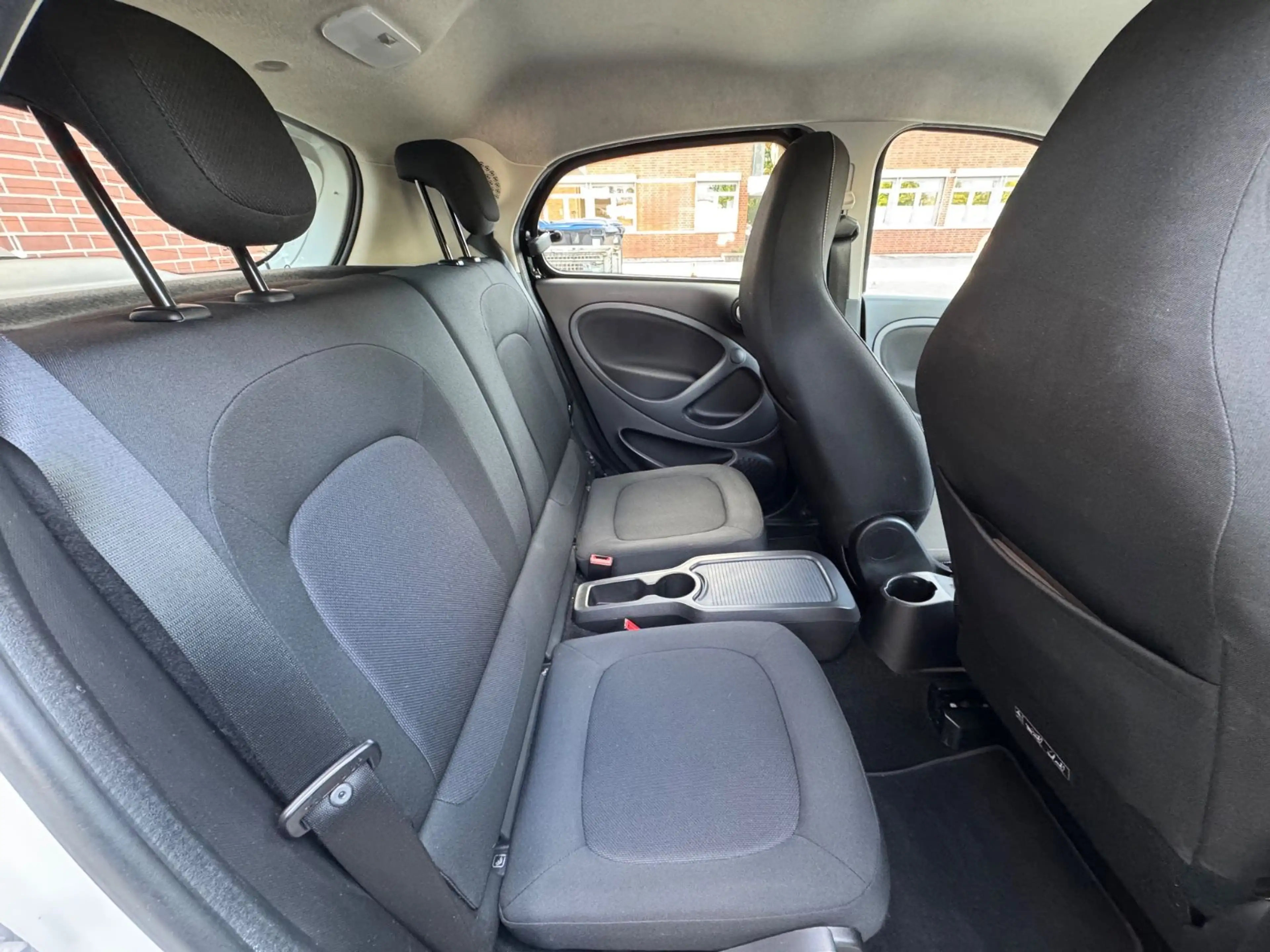smart forFour *LED*PDC*KLIMAUTOM*TEMPO*AUDIOSYSTEM* — photo 13