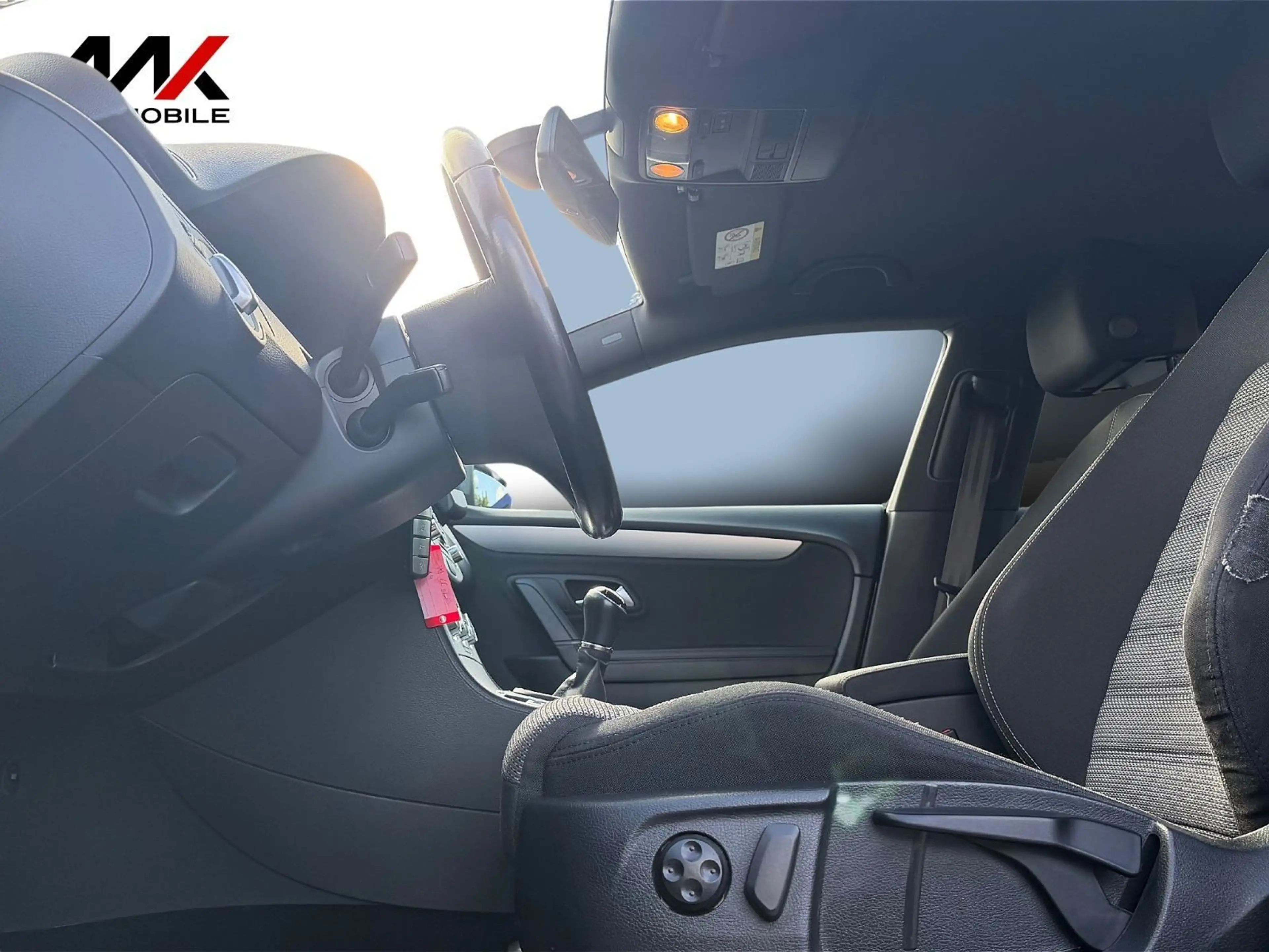 Volkswagen CC Basis BMT *KAMERA*8FACH*NAVI*AHK*XENON*SZHG* — photo 9