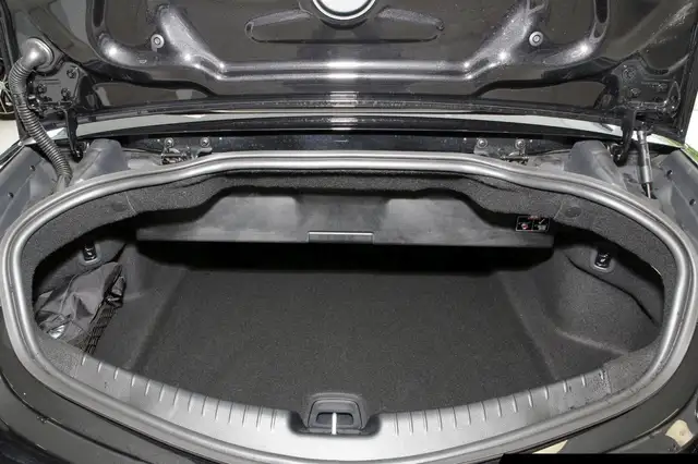 Mercedes-Benz Cle view 15