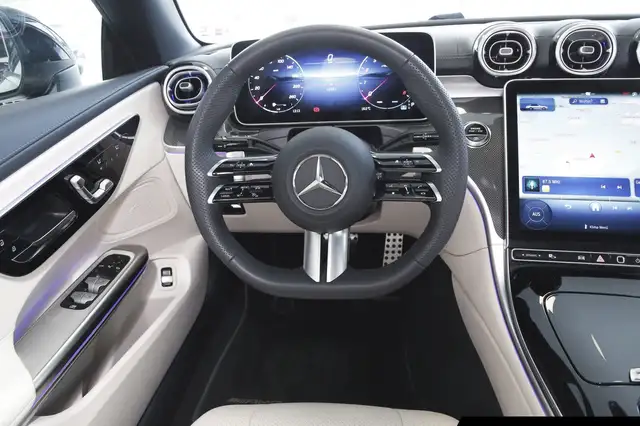 Mercedes-Benz Cle view 12