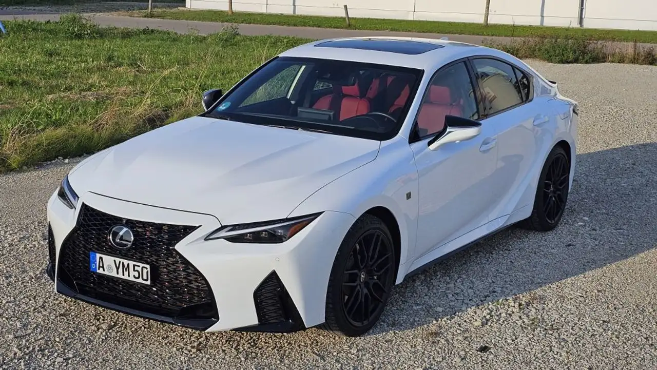 Lexus IS F