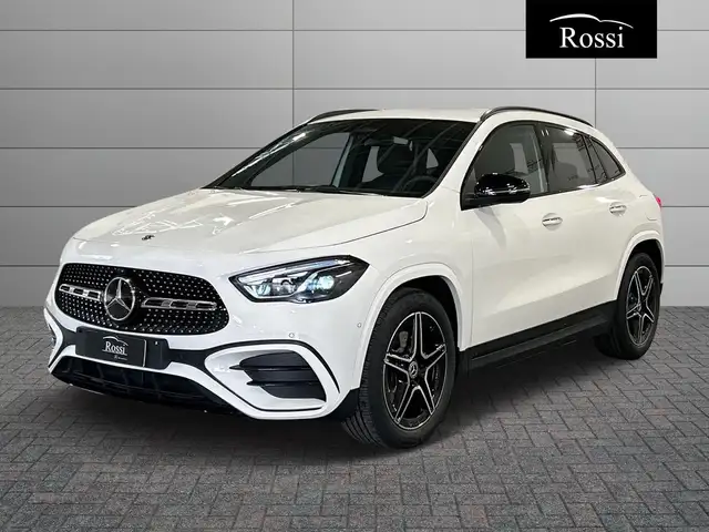 Mercedes-Benz GLA 200 d Automatic