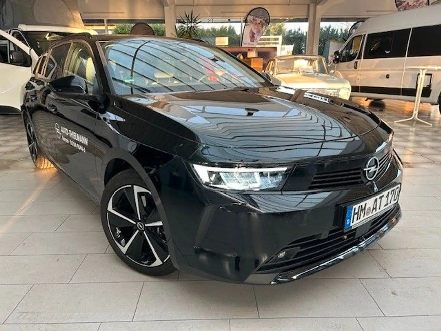 Opel Astra L Sports Tourer Elegance Schwarz - 2