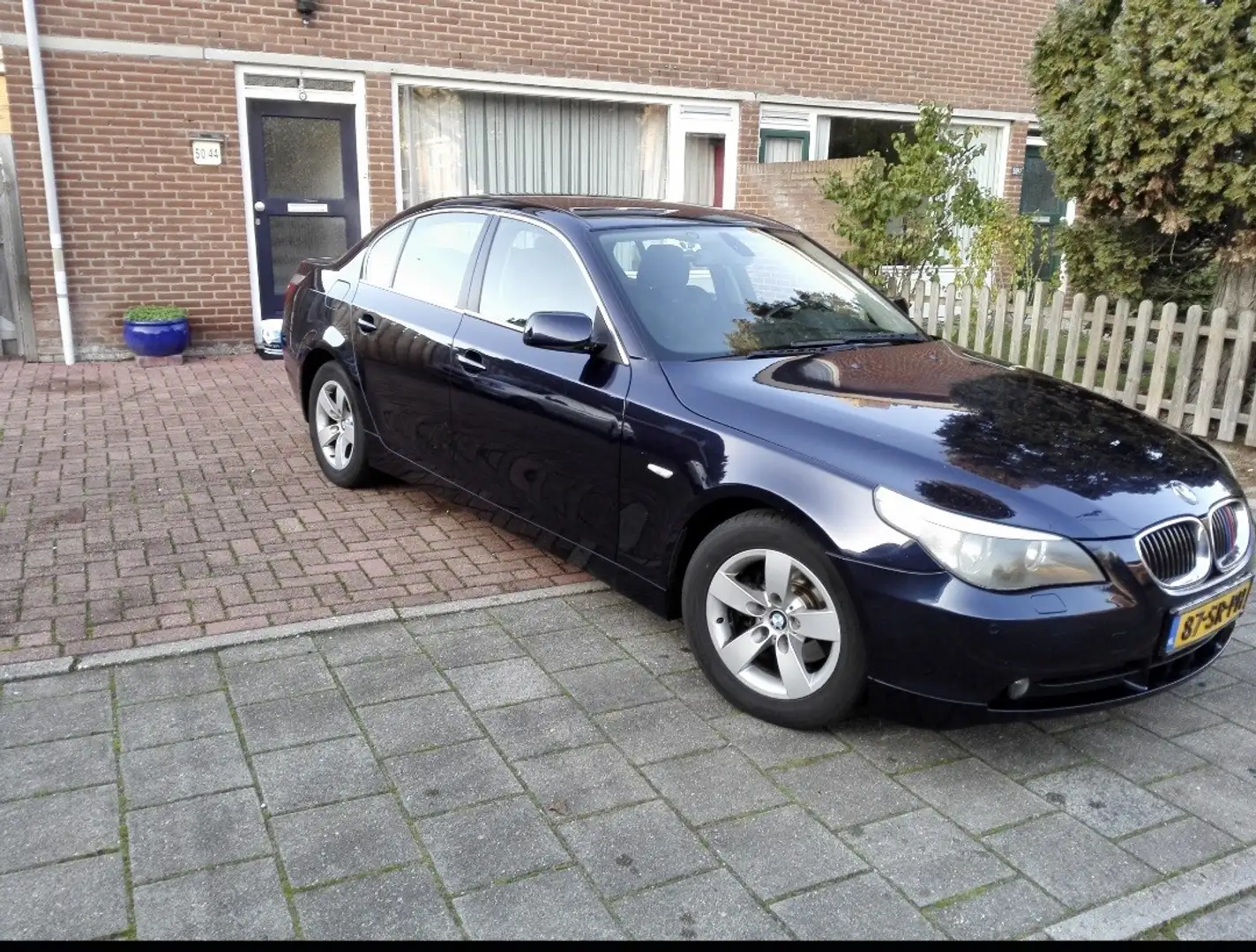 BMW 523 523i Executive Bleu - 2