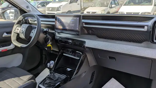 Citroen C3 view 8