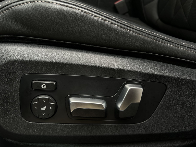 BMW X6 xDrive30d M Sport Pro, AHK, Standheiz, Iconic Glow — photo 15