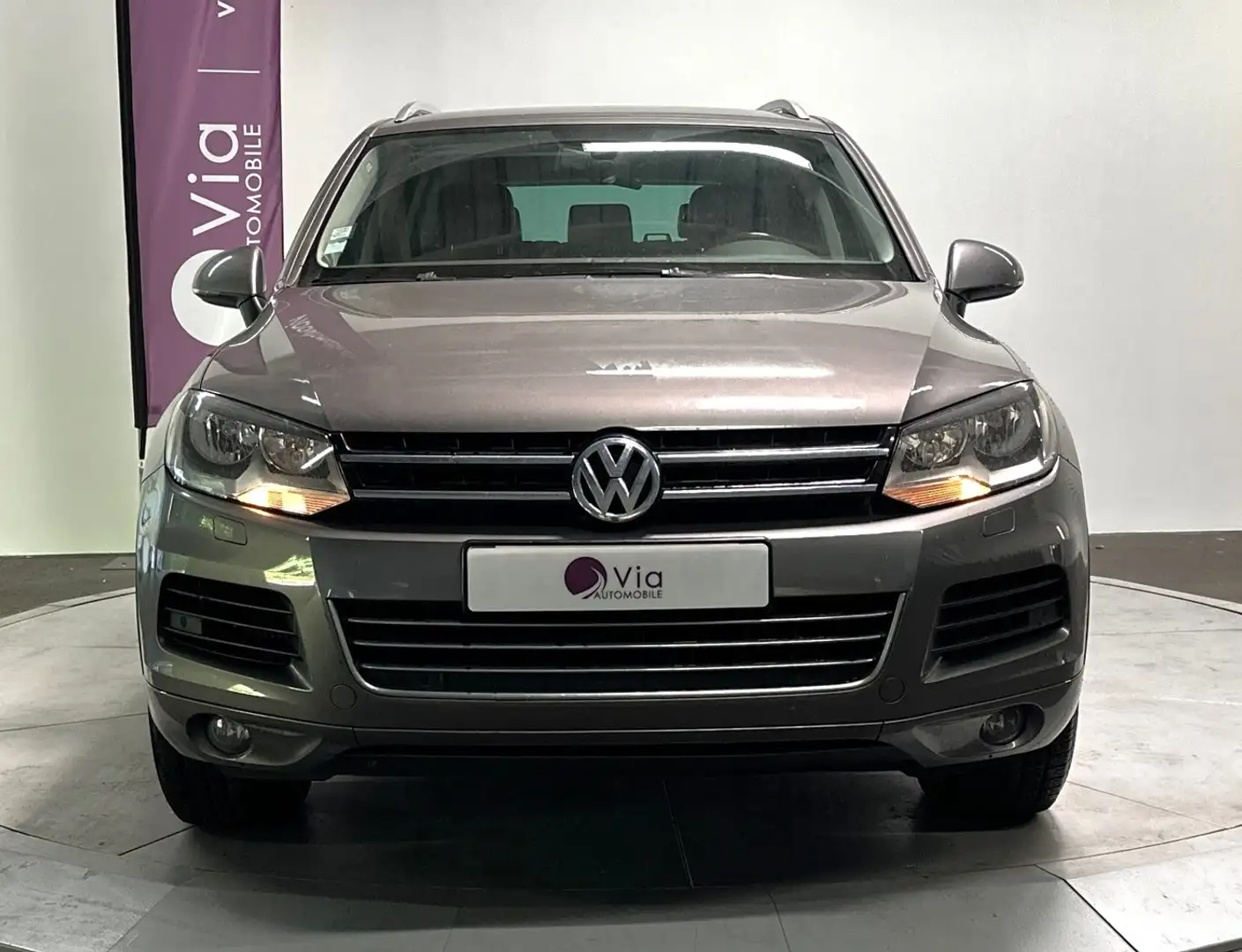 Volkswagen Touareg 3.0 V6 TDI 204 FAP 4Motion BlueMotion Carat Tiptro Gris - 2
