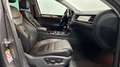 Volkswagen Touareg 3.0 V6 TDI 204 FAP 4Motion BlueMotion Carat Tiptronic A / Radars de Recul AV AR Grau - thumbnail 25