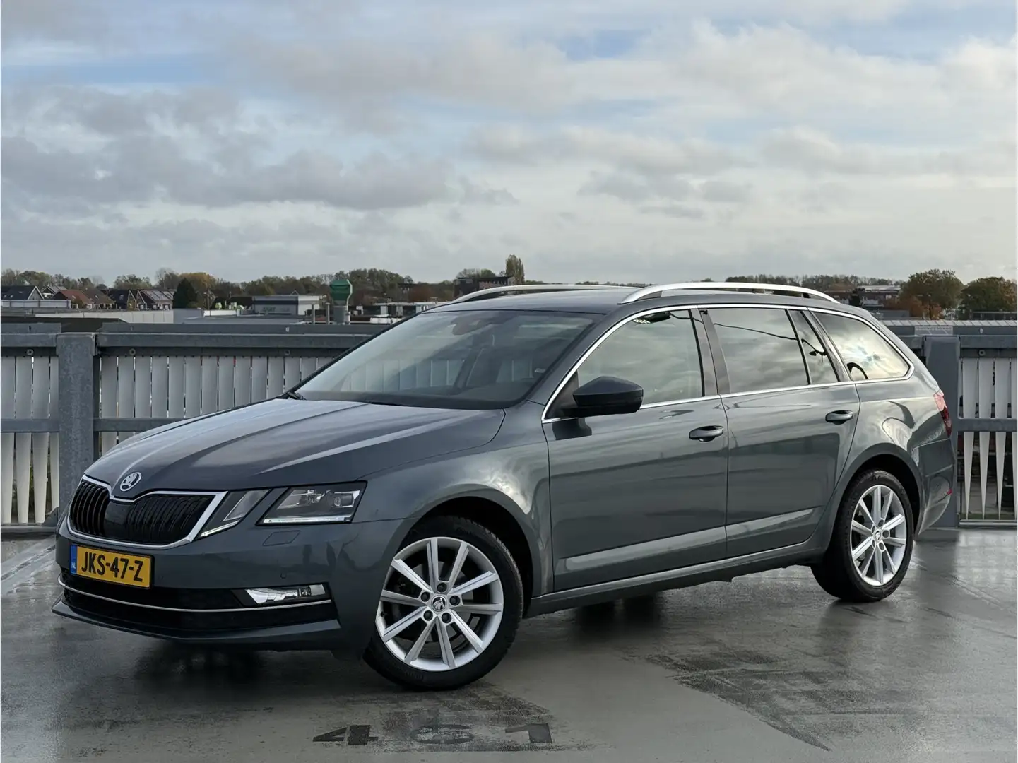 Skoda Octavia Combi 1.5 TSI Style | Navi | Clima | Cam | Trekhaa Grijs - 1