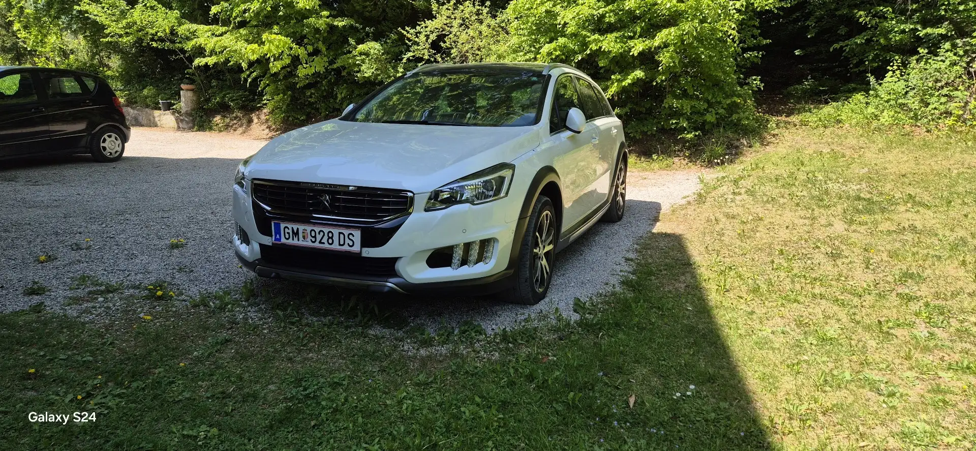 Peugeot 508 RXH Hybrid4 - 1
