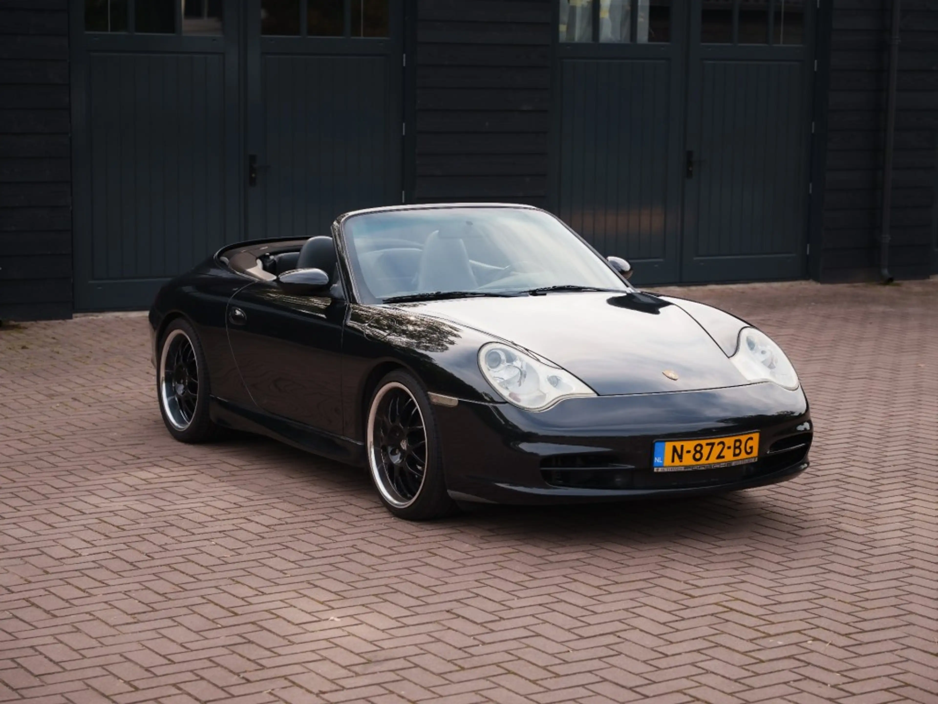 Porsche 996 Carrera 3.6 Cabriolet â 6-Speed Manual â — photo 14