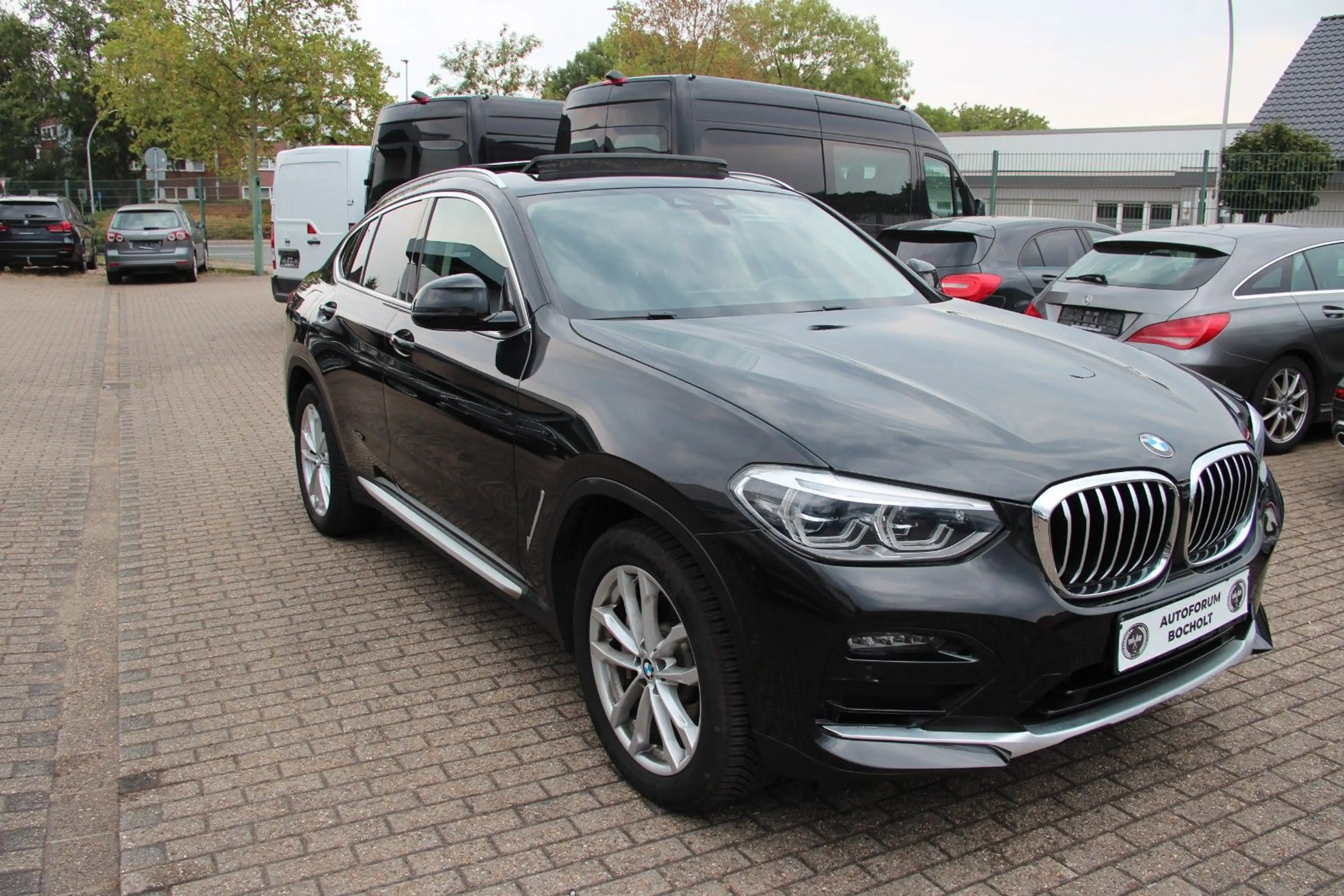 BMW X4 xDrive 30 d xLine, Pano, SHZ, X Line — photo 2