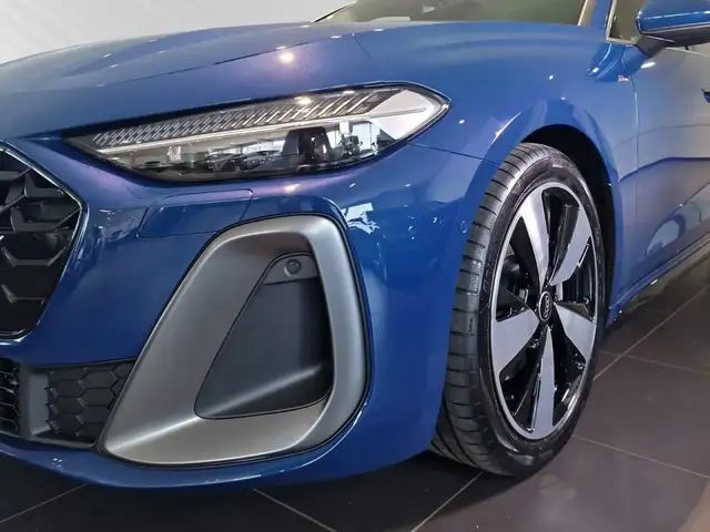 Audi A5 view 6
