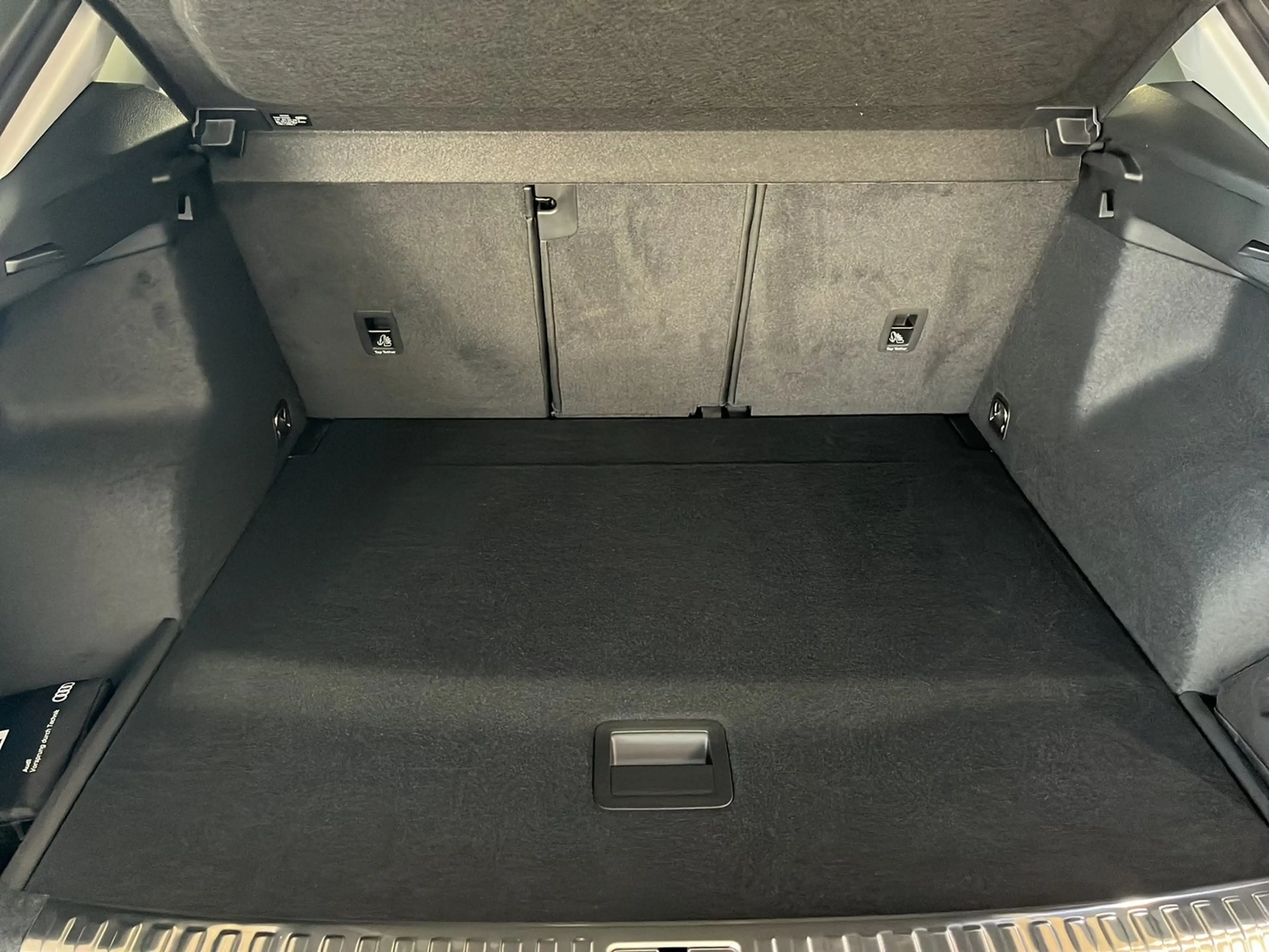 Audi Q3 advanced 35 TFSI 110(150) kW(PS)S tronic — photo 11