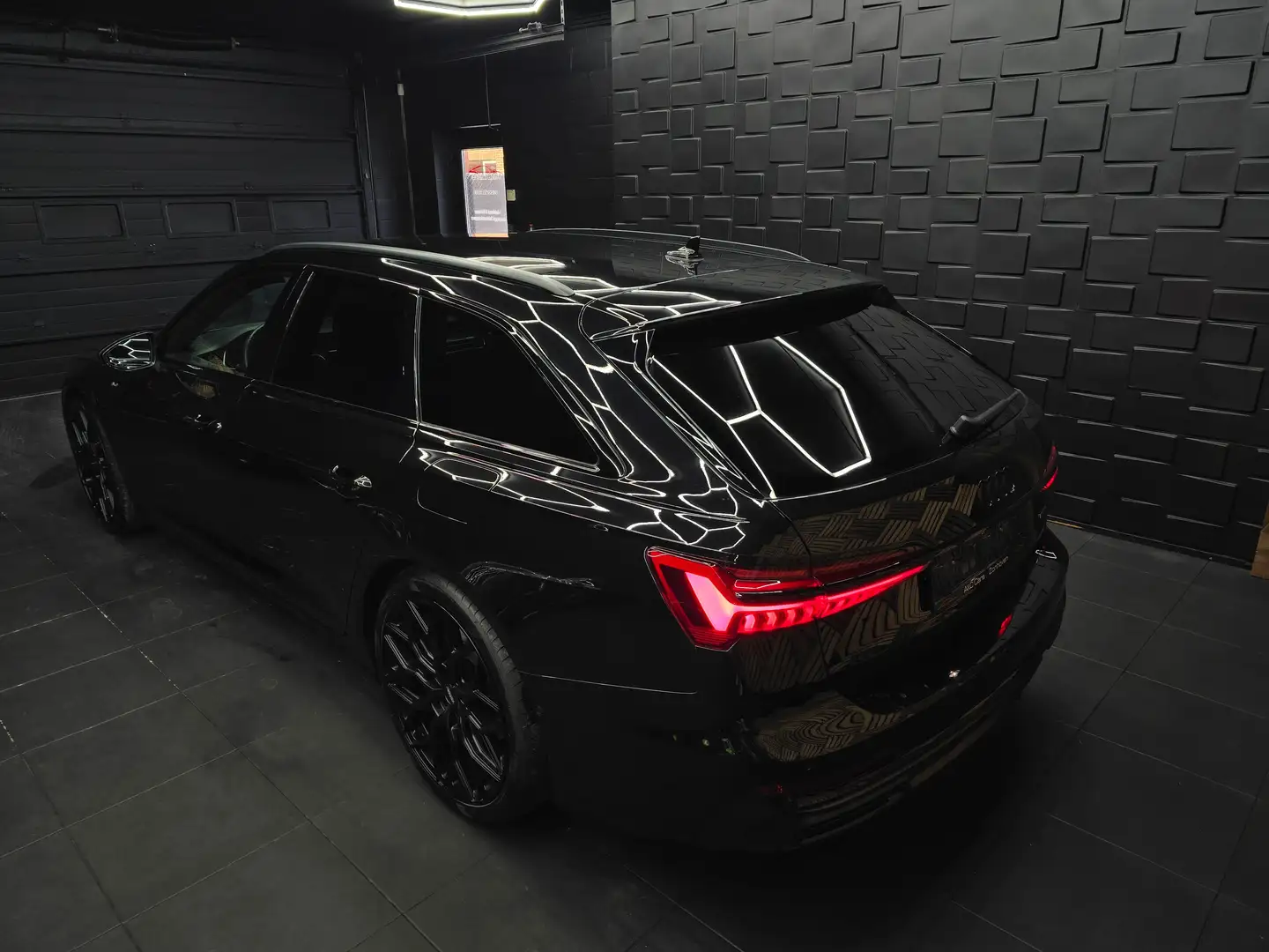 Audi A6 55 TFSIe S-Line competition / Vossen 21" / B&O Zwart - 2