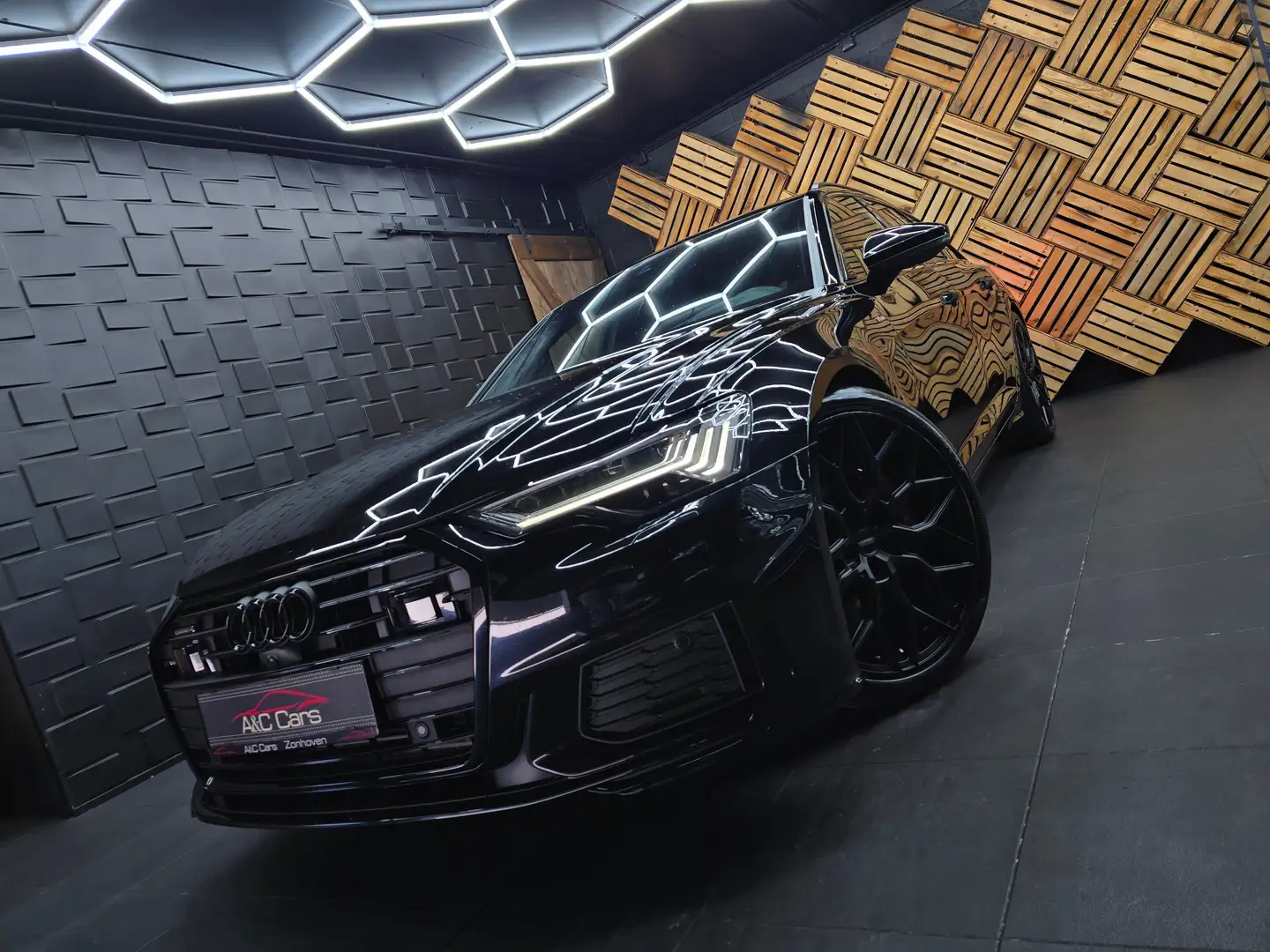 Audi A6 55 TFSIe S-Line competition / Vossen 21" / B&O Zwart - 1