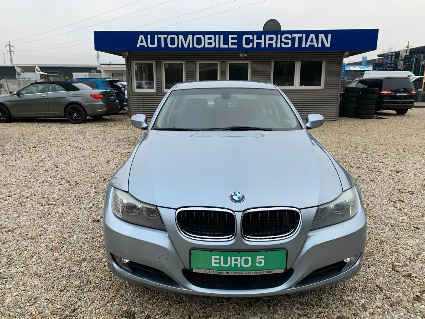 BMW 318 i Klimaautomatik Leder PDC Euro5 Blau - 1