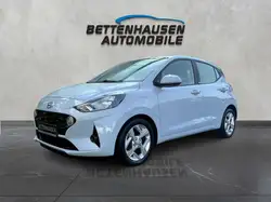 Hyundai i10 Trend erst 58.000 KM!! PDC SHZ