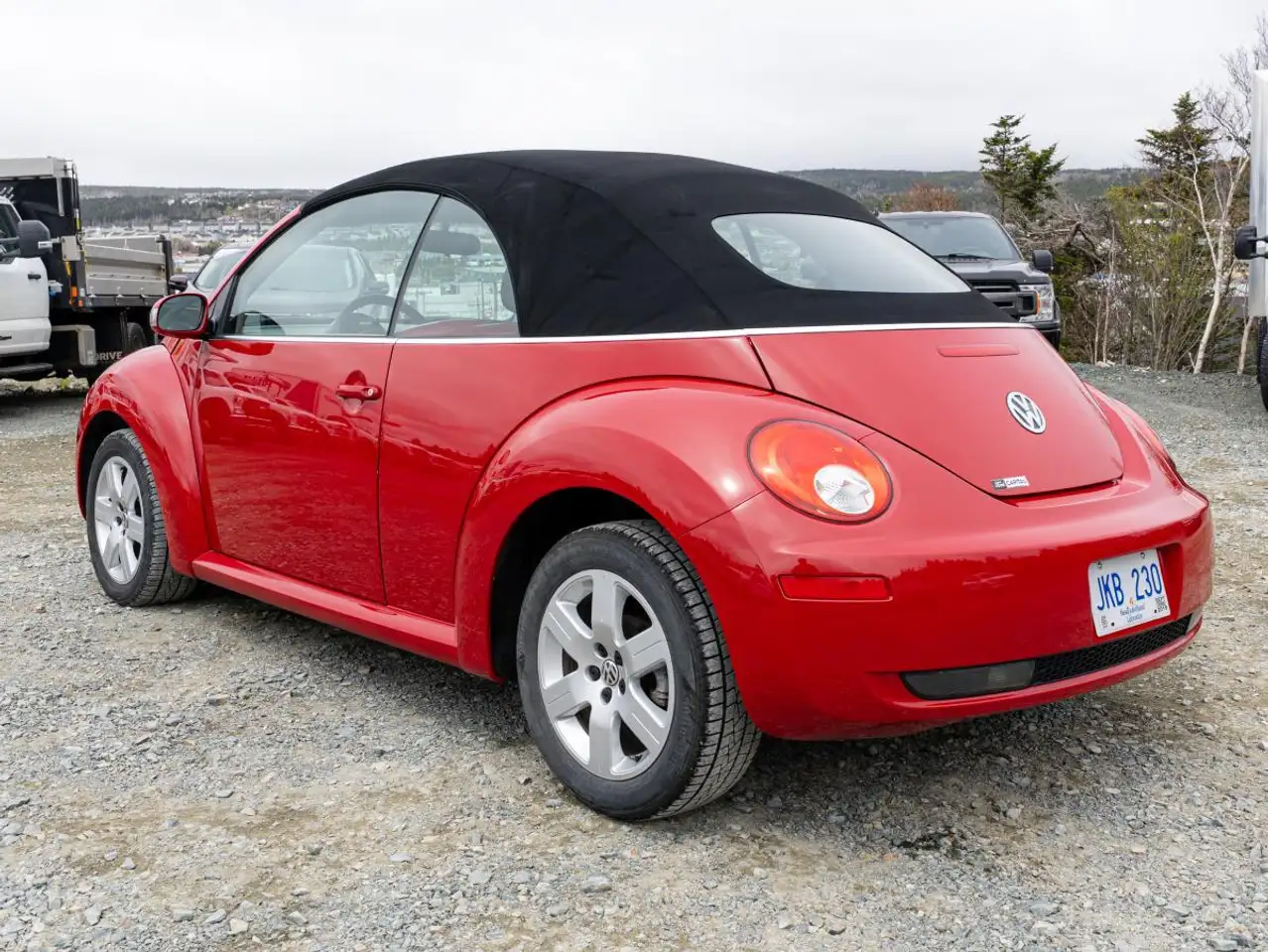 Volkswagen Beetle снимка Volkswagen Beetle