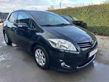 Auris 1.4 D-4D Clim, Navi ,,POUR EXPORT