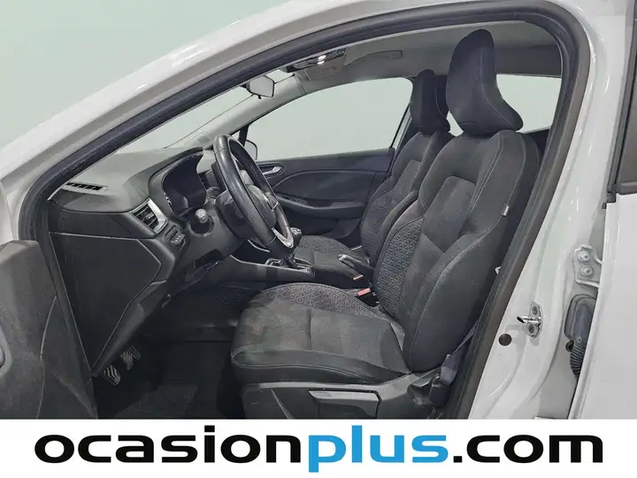Renault Clio 2022, foto 10