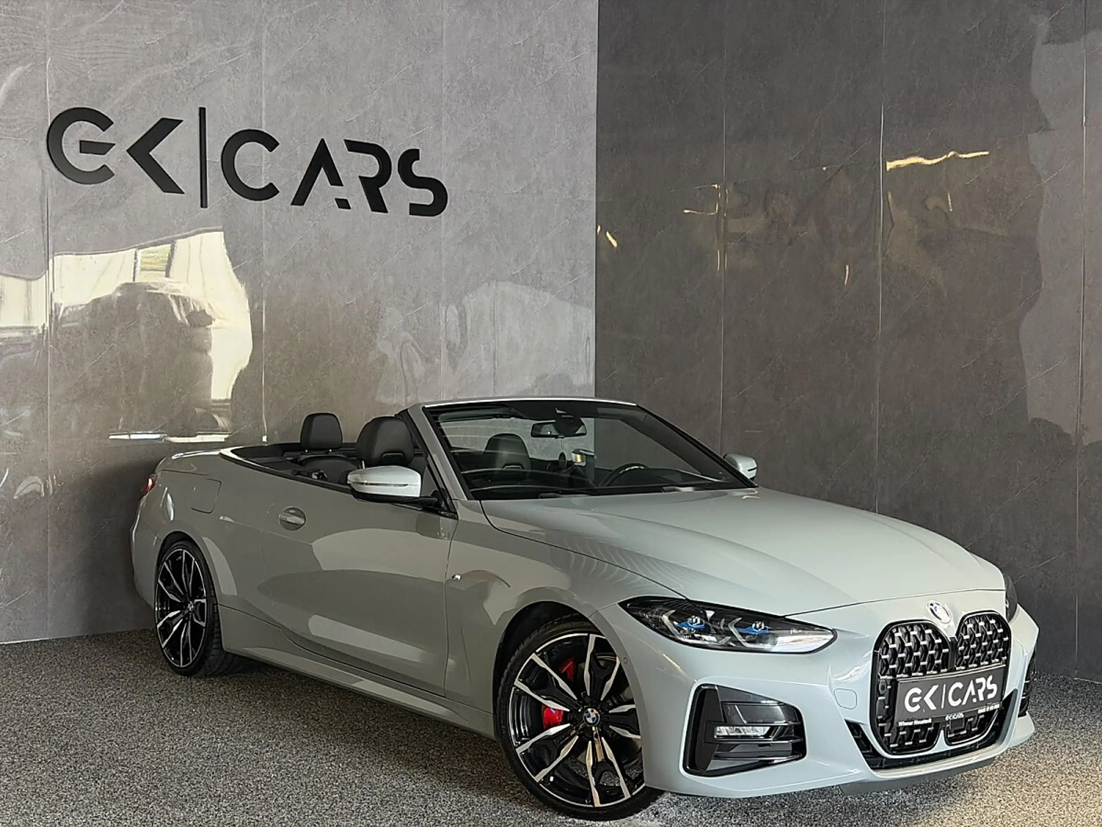 BMW 420 i Cabrio G23 M-PAKET/HEAD UP/ACC/WENIG KM