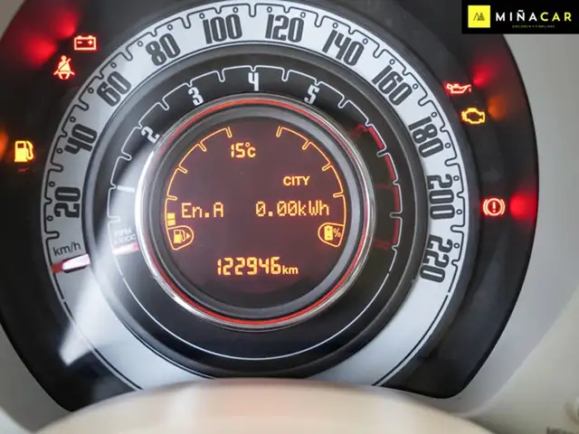 Fiat 500 view 11