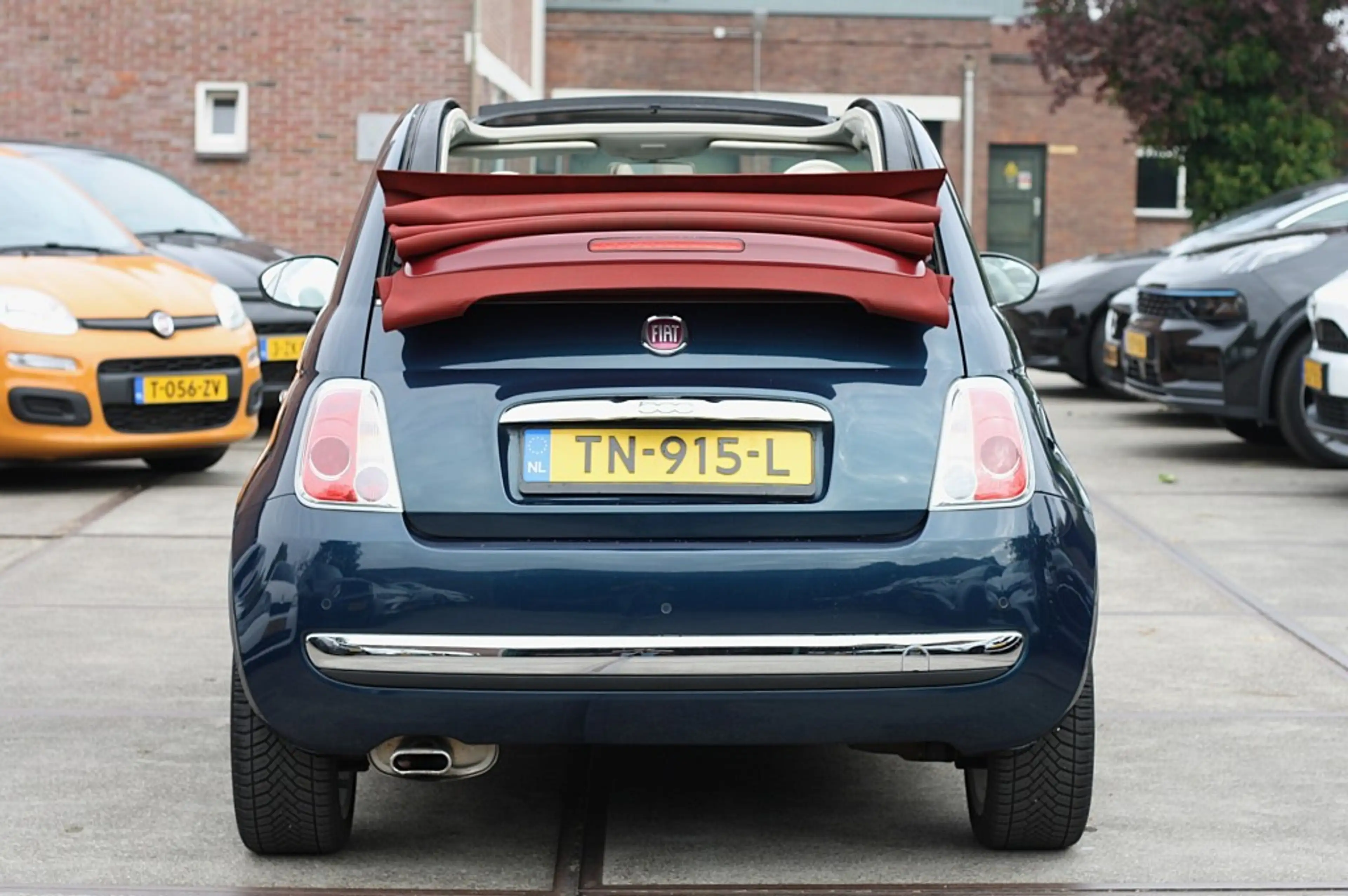 Fiat 500 Cabrio 1.2 Lounge / Airco / PDC — photo 6