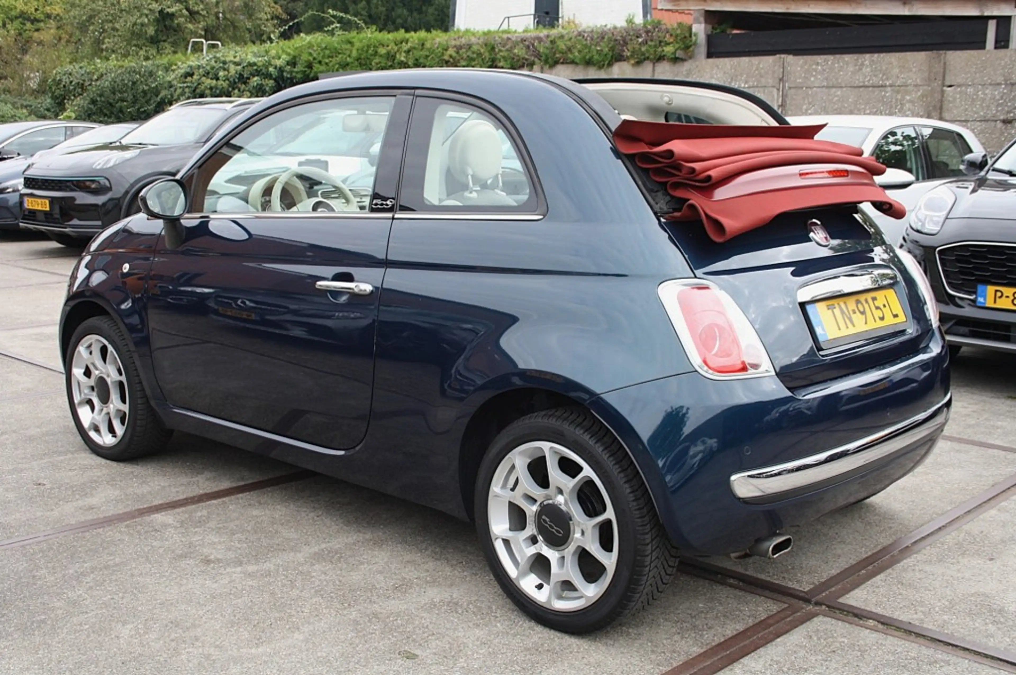 Fiat 500 Cabrio 1.2 Lounge / Airco / PDC — photo 7