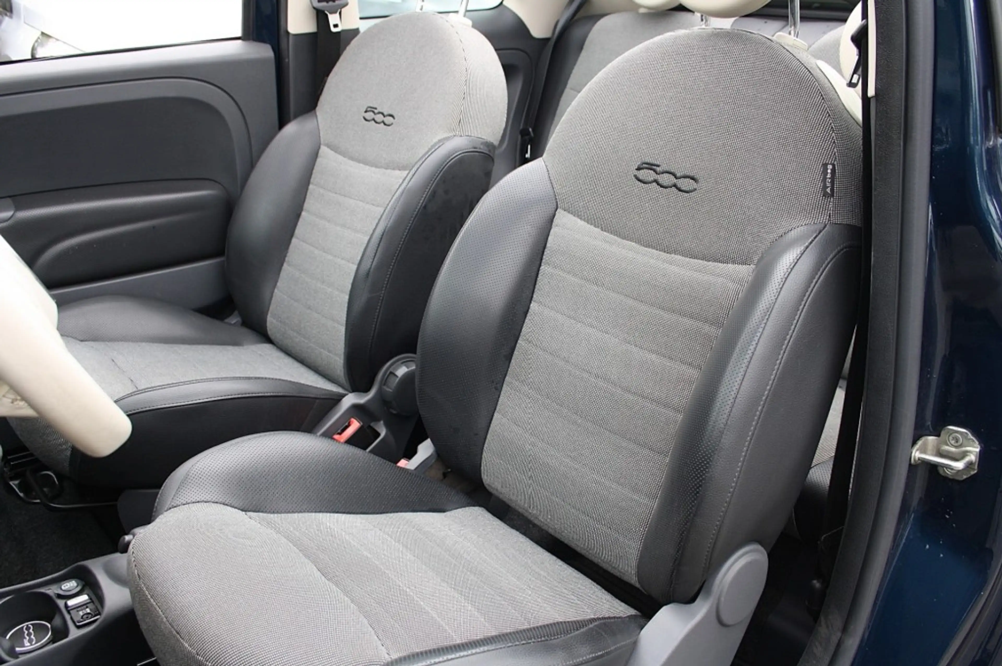 Fiat 500 Cabrio 1.2 Lounge / Airco / PDC — photo 9